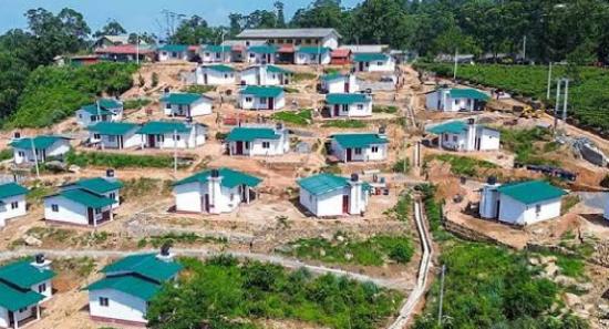 හල්දුම්මුල්ලේ නායයෑමෙන් නිවාස අහිමිවූවන්ට නව නිවාස